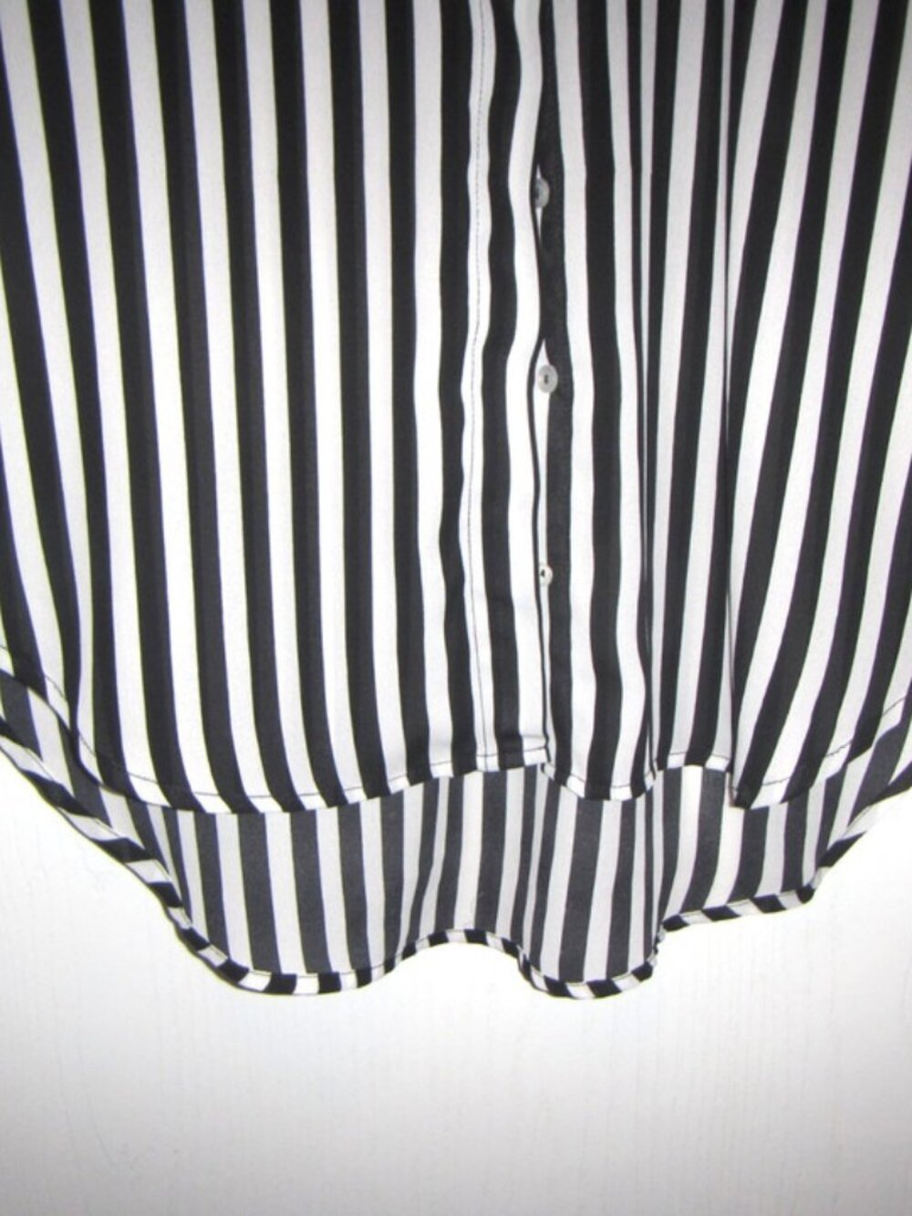 Sans Souci Black White Striped Long Sleeve Button Blouse Shirt MEDIUM - Picture 5 of 15